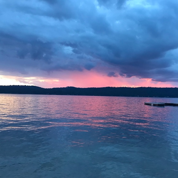 Meet your Posher, Lisa - Picture 3 of 3